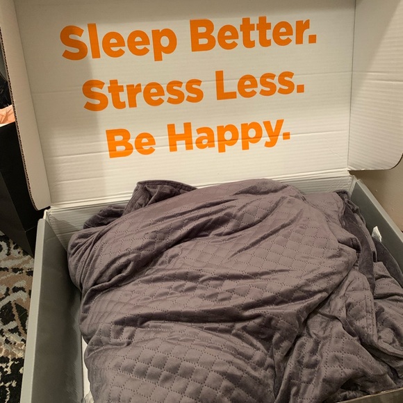 BlanQuil Weighted Blanket - 15lb Charcoal - Picture 5 of 5